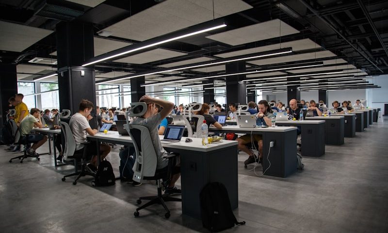 So sánh chi tiết các dòng bảo trì call center phổ biến nhất 2026